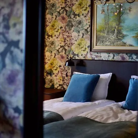 Putiikkihotelli 1932 Hotel 3*
