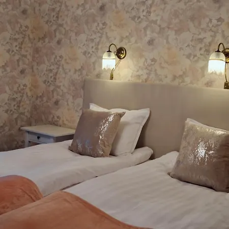 Hotell Putiikkihotelli 1932 3*